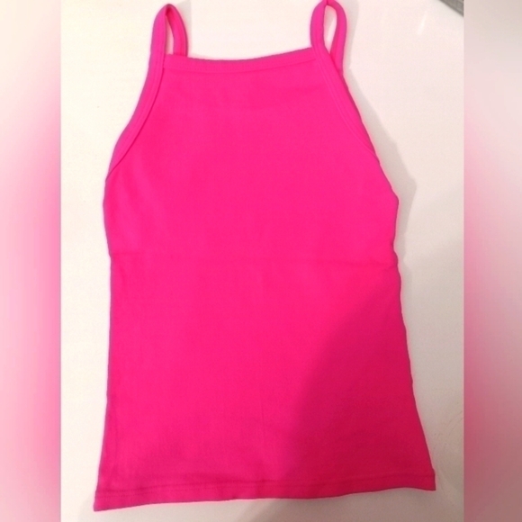 NEW❤️‍🔥 MASRI WOMANS WORKOUT TOP SIZE P. PERFECT - Picture 1 of 2